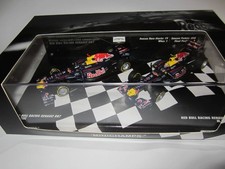 PMA Minichamps 1/43 Red Bull RB7 #1 Vettel #2 Webber 2011 Champ Box