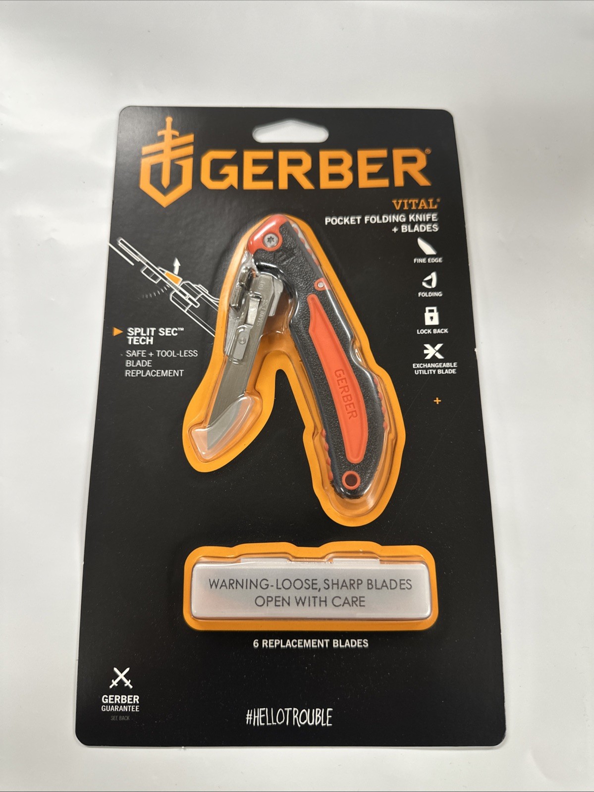Gerber 31-002736N Vital Pocket Folding Knife, Rubber Handle 