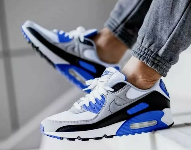 air max 90s size 6