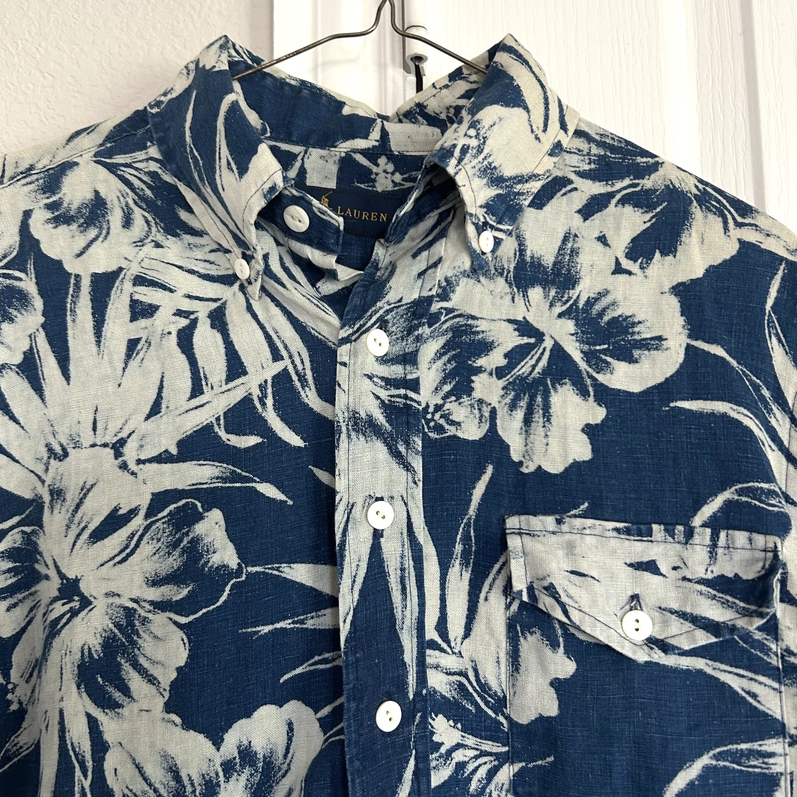 Vintage Ralph Lauren %100 Linen Hawaiian Shirt Mens Small Camp Half Button Blue
Opens in a new windo