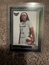 Panini Donruss 2025 WNBA NaLyssa Smith #48 Green Shimmer