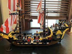 Lego Pirates #10040 &ldquo;Black Seas Barracuda&rdquo; (2002), Used, Very Good Cond,Complete