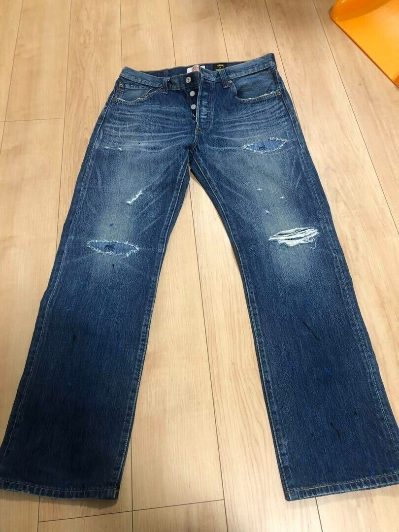 STUSSY LEVI'S 30th Anniversary RERTROSPECTIVE 501 Denim 41 STUSSY LEVI'S 30th Anniversary RERTROSPECTIVE 501 Denim 41