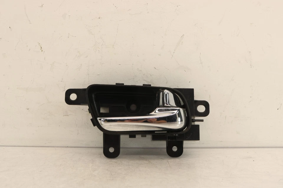 08-13 INFINITI G37 COUPE FRONT RIGHT RH INTERIOR DOOR PULL HANDLE ASSEMBLY OEM - Image 2 of 4