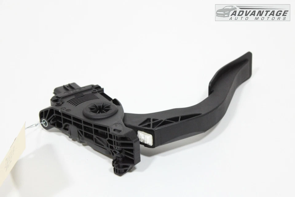 2012-2018 AUDI A7 QUATTRO 3.0L FUEL GAS ACCELERATOR THROTTLE PEDAL W/ SENSOR OEM - Image 3 of 4