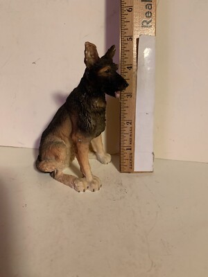 GERMAN SHEPHARD FIGURINE SMALL GERMAN SHEPHARD FIGURINE   Soooo Cute!!!