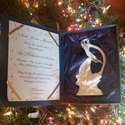 2001 Roman Inc. SENT FROM ABOVE Mary with Baby Jesus Millenium Ornament Figurine - Picture 1 of 5