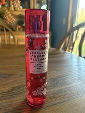 BATH  BODY WORKS JAPANESE CHERRY BLOSSOM FINE FRAGRANCE MIST 8 FL OZ