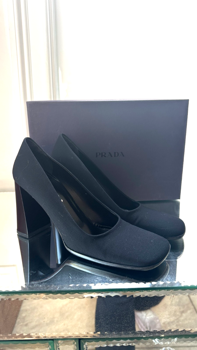 靴 PRADA square toe heels 37 Prada Black Fabric Platform Pumps Sculptural Block Heel Square Toe