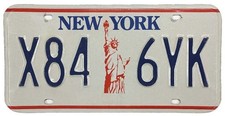 Vintage New York 1986-2000 Statue of Liberty License Plate X84 6YK Very Good