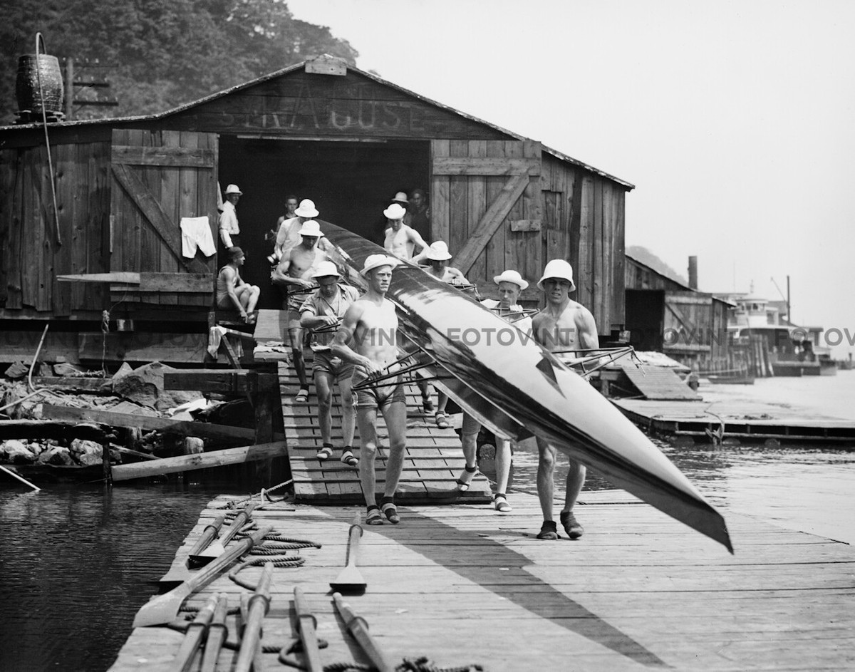 1915 SYRACUSE ROWING CREW TEAM Photo Picture VINTAGE 8x10