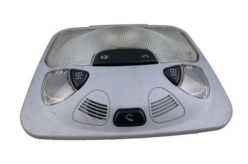 Mercedes Benz C Klasse W203 Innenraum Deckenleuchte Halter A2038201001