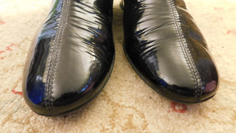 BeautiFeel Negro Charol Cuña 2" Tacón Botines Botas Elegante Talla 10 Pull On Foto 3 de 4