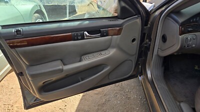 Mint 1999 cadillac seville sls sedan  Drivers side front door inside Panel