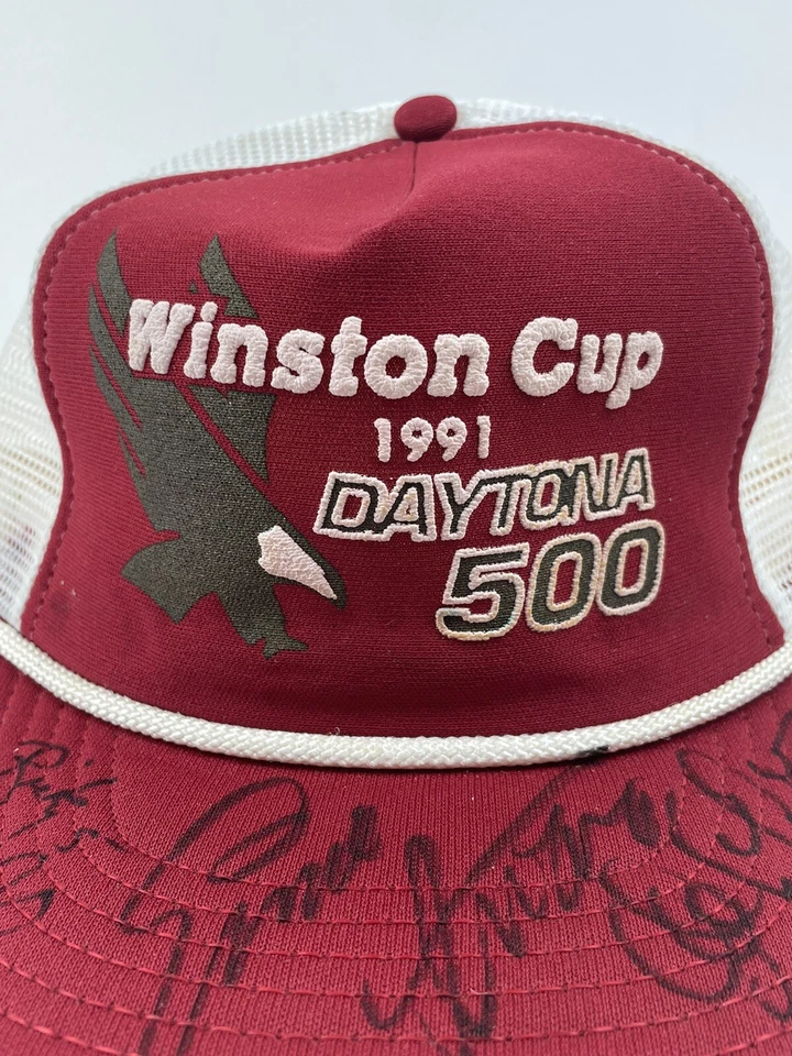 Taza/sombrero vintage autografiado NASCAR 1991 Daytona 500 Winston Trucker Snapback Foto 2 de 4
