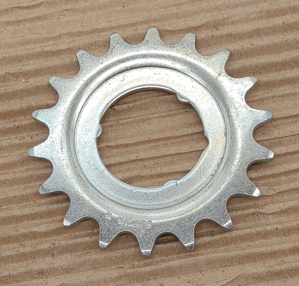 Roue Libre 16 Dents Mono-Vitesse Noir pas cher - 36Vélos