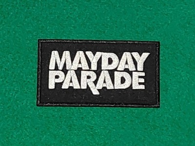 MAYDAY PARADE (a) Rock Musik Patch Aufnäher / Bügelbild Festival Abzeichen