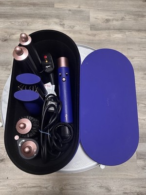 Dyson Airwrap Complete Set   Excellent Condition   All Attachments 