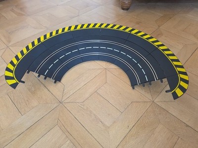 Carrera Strilkurve 1/30° mit Außenrand Evo/Exclusiv/132/124