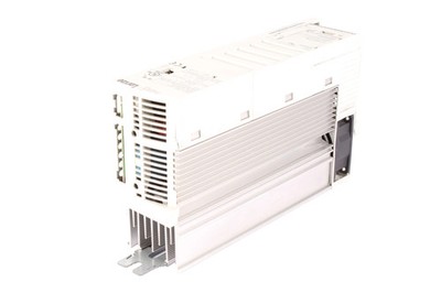 E82EV152_2B 00450762 8200VECTOR LENZE - Refurbished - 24 Months Warranty