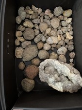 Break Your Own Geodes Gift Box (8-LARGE pcs) Unopened Indiana Crystal Geodes