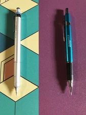 Set of 2 mechanical pencils Monograph Fine, Daiso Mecha Pencil