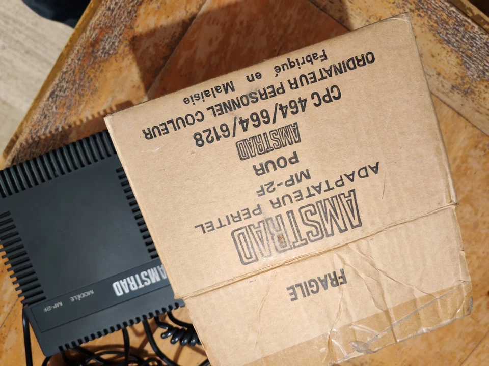 Amstrad Cpc Module MP-2 in box en boite jamais servie comme neuf voir photos