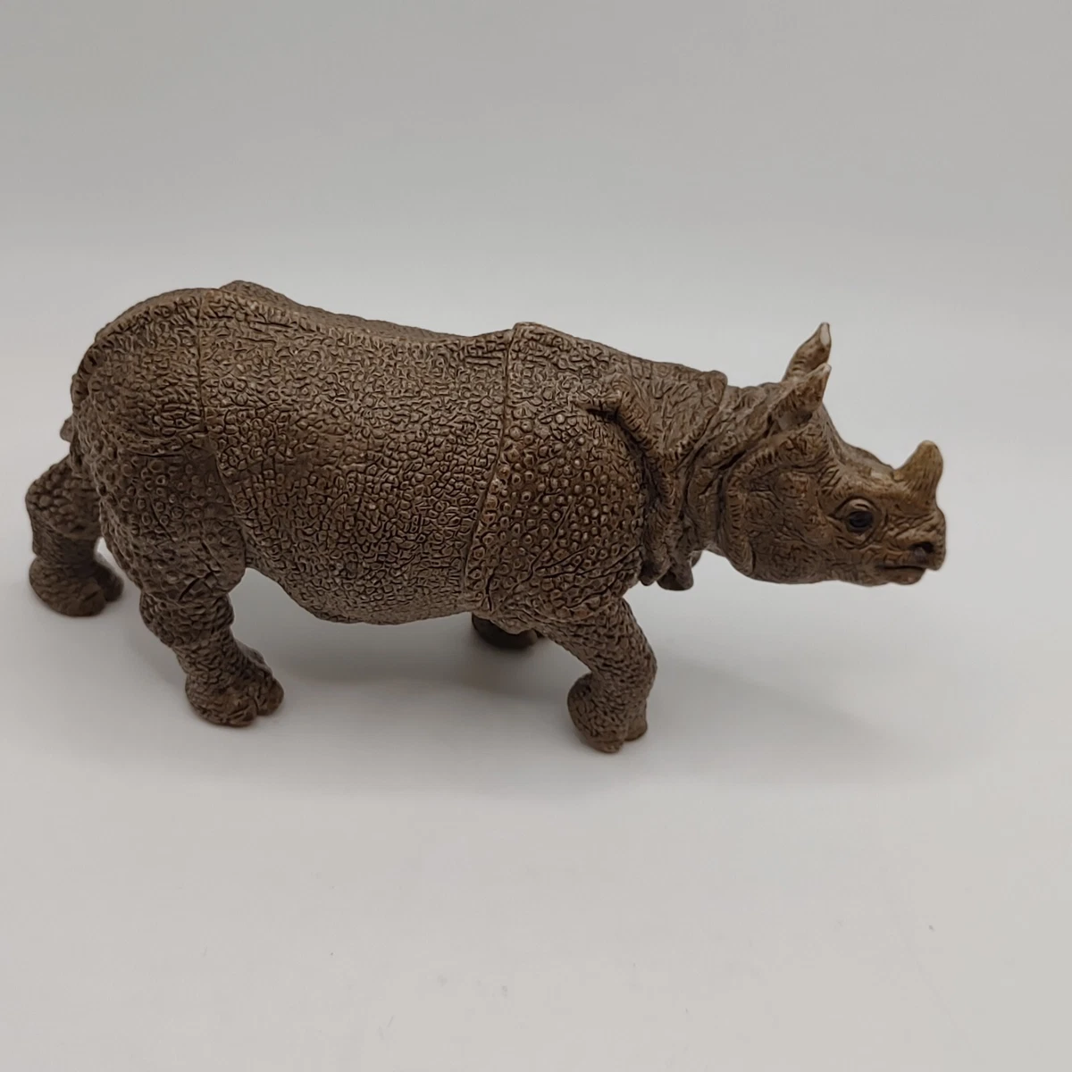 Schleich indian best sale rhino