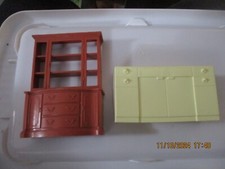 Vtg MARX Dollhouse Plastic Furniture 1960s 2 pc Hutch & Kitchen sink