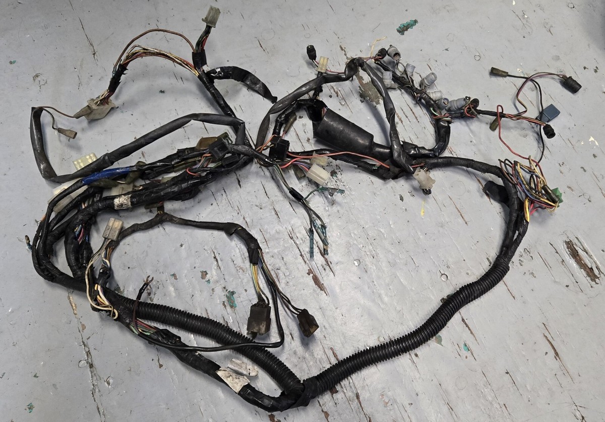 オリジン w17b8b5 OEM KAWASAKI ZX600A 1985-1987 MAIN WIRE HARNESS 26001-1733