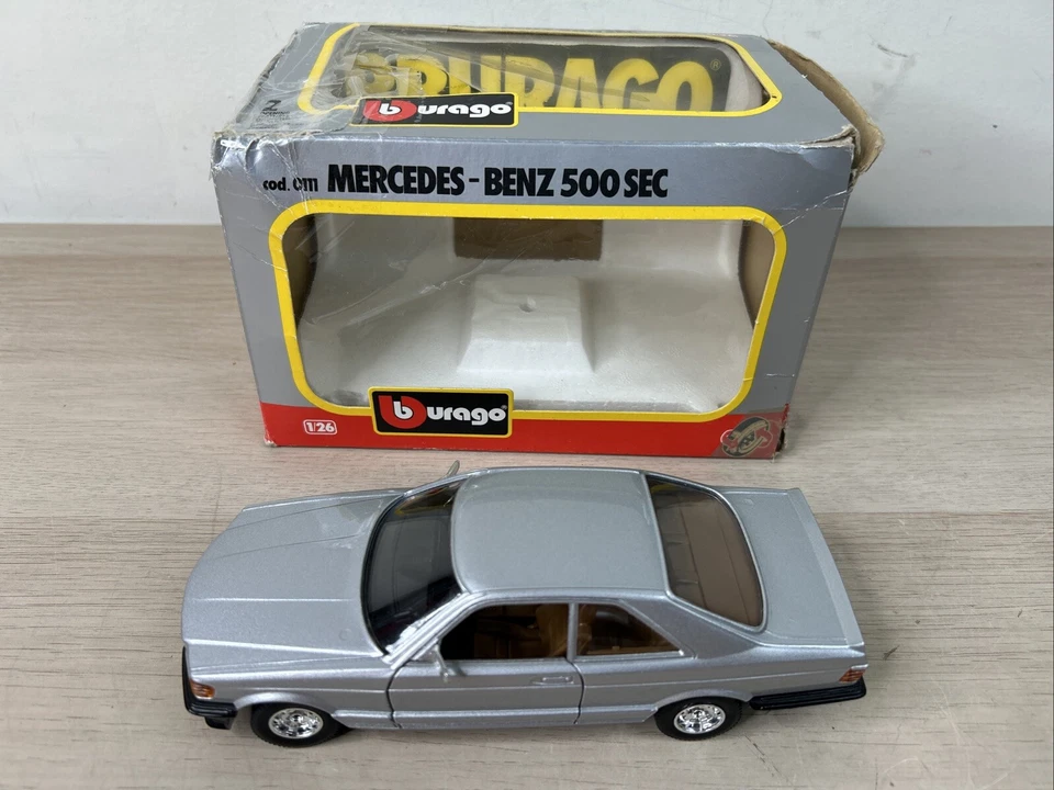 MERCEDES-BENZ 500 SEC / SILVER BBURAGO 1:26 SCALE DIECAST #1924 ROUGH BOX - Image 3 of 4