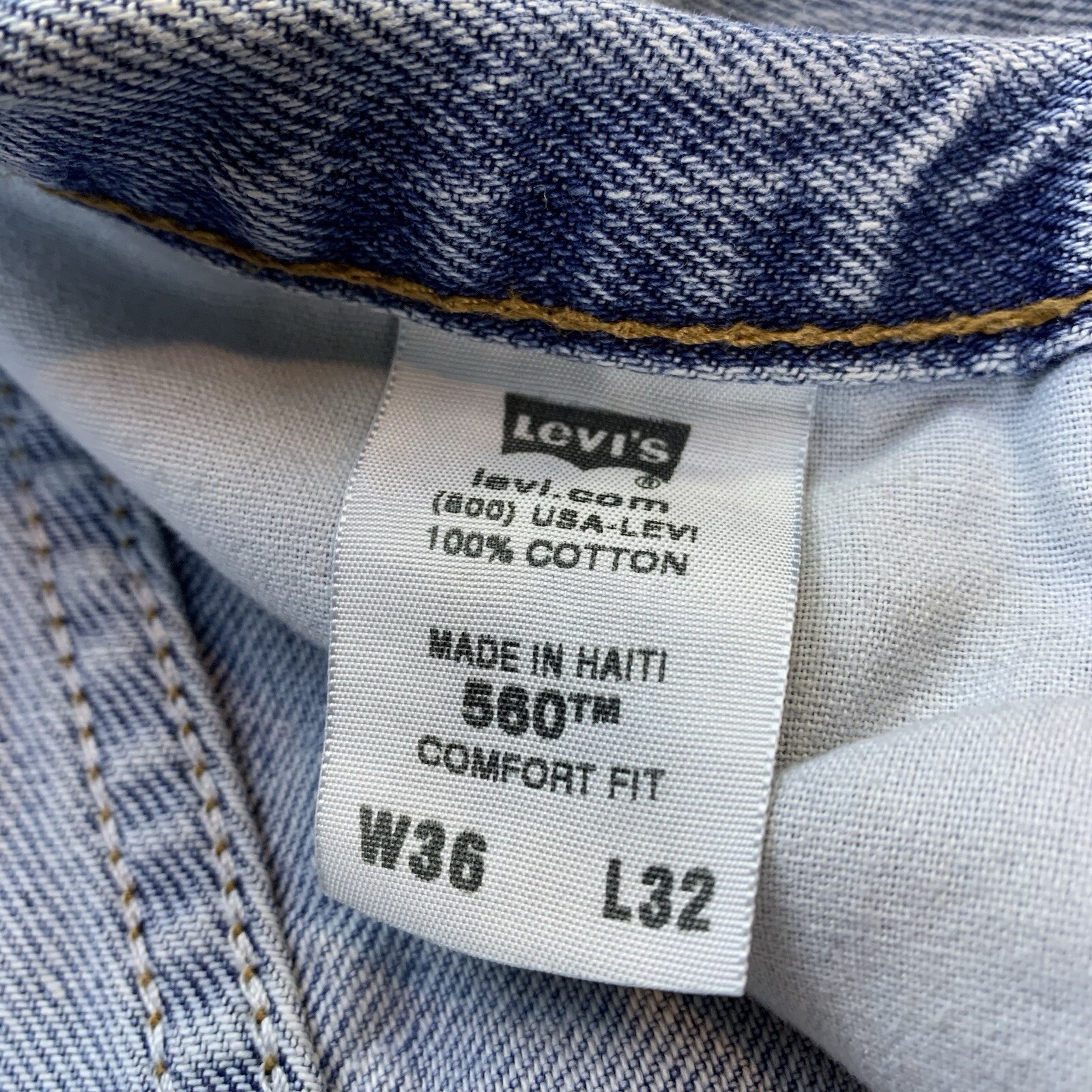 Levis 560 Jeans Mens Size 36 x 32 Comfort Fit Blue Light Wash Denim Vintage 90s thumbnail 10