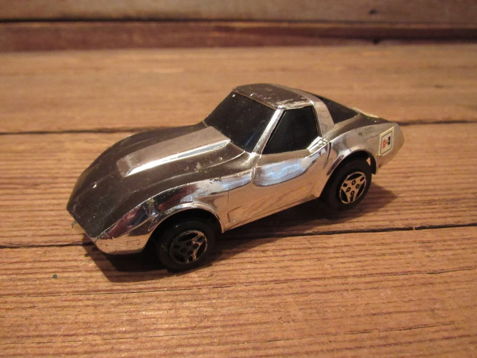 Vintage Kenner T-Zzzers 1980's Chevrolet Corvette C3 Chrome Rip Cord Racer CPG - Image 2 of 4
