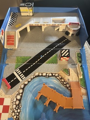 Vintage Galoob Micro Machines Airport & Marina Playset 6 Planes