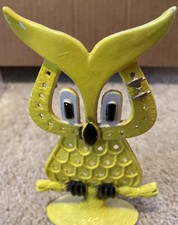 Vintage Bright Yellow Metal Owl Jewelry Holder, Vintage Earring Holder, Decor