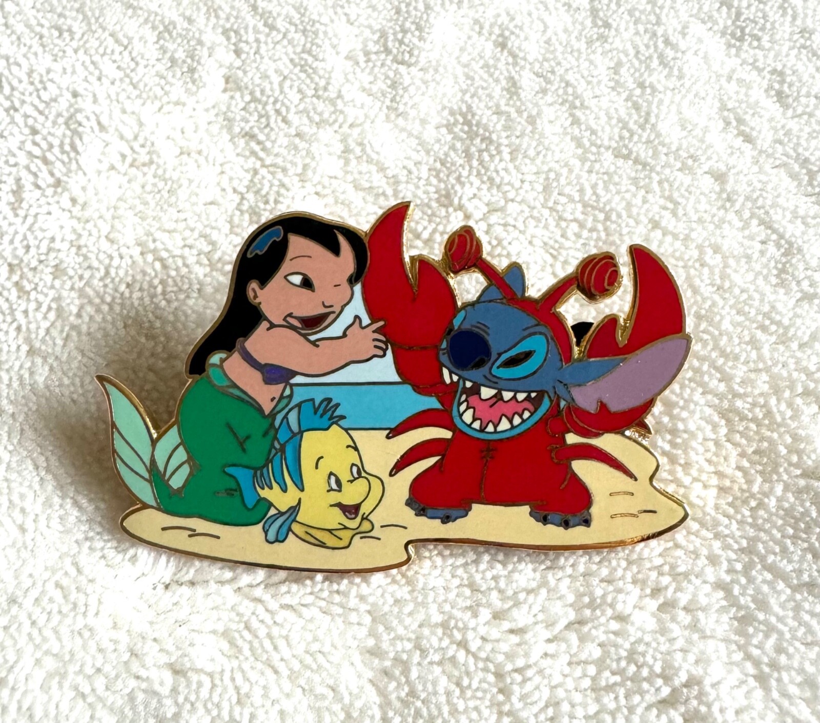 Pin Disney Auctions Lilo Stitch Little mermaid Flounder Lobster LE1000