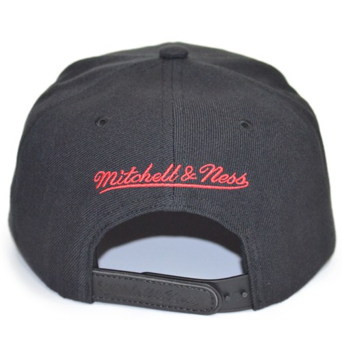 Mitchell & Ness Snapback Chicago Bulls Solid Team Siren - Bild 2 von 3