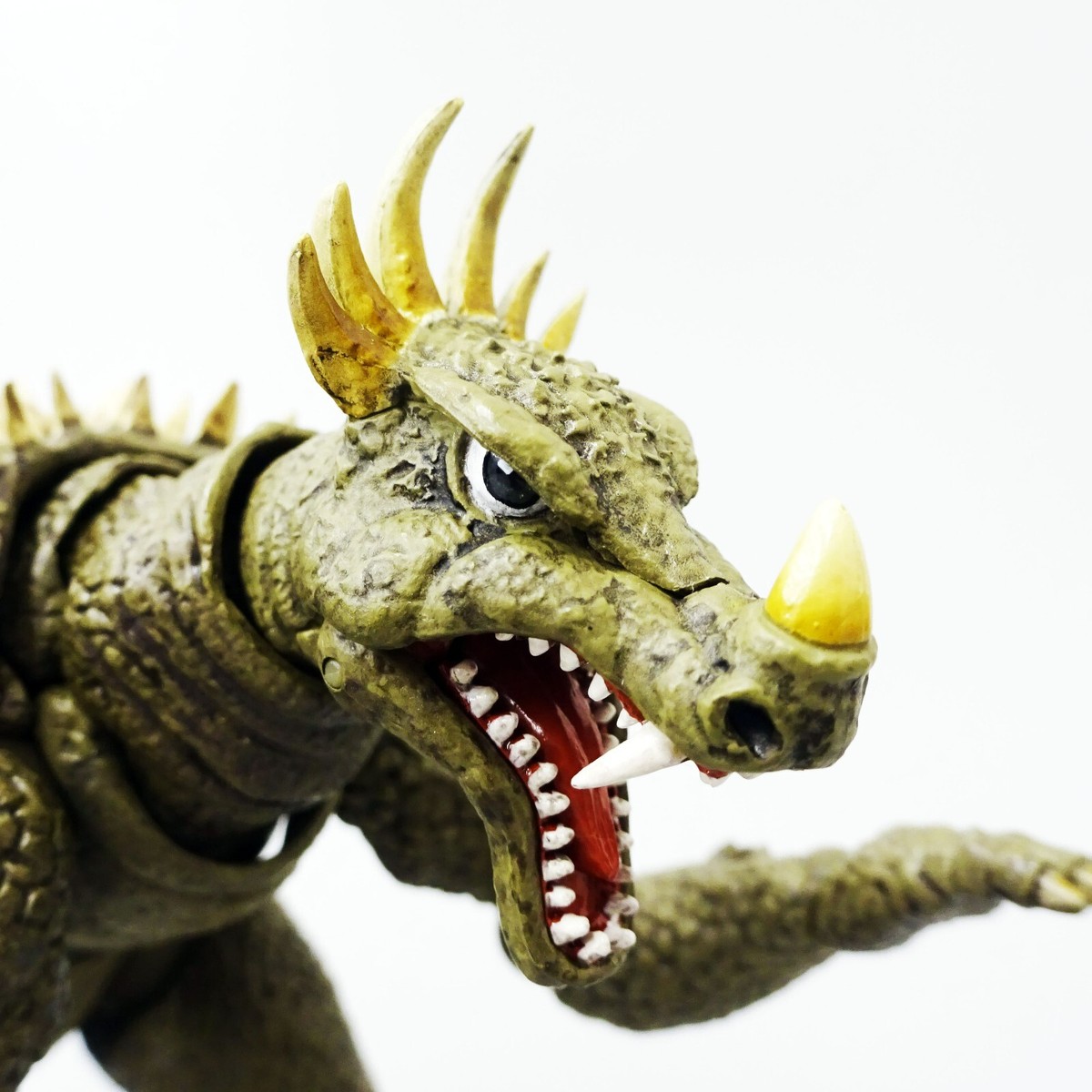 ゴジラ  REVOLTECH s-l400.jpg