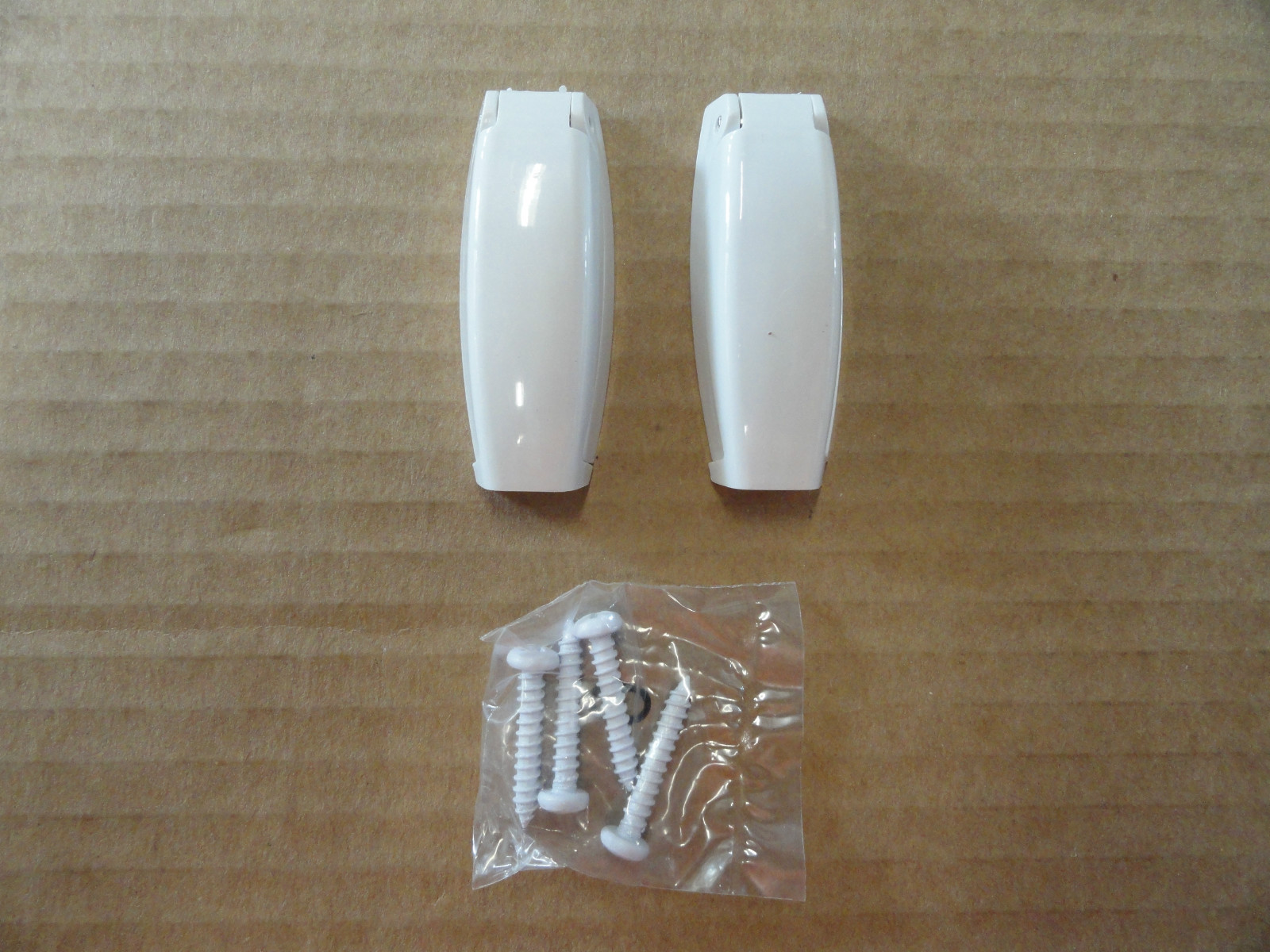 RV/Camper/Trailer - Baggage Door Catches, 2 Pack, WHITE, 4 Screws