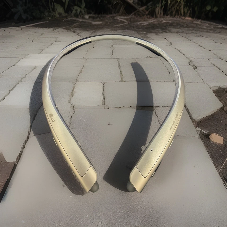 LG Tone Platinum HBS-1100 Silver Wireless Headset - Image 3 of 4