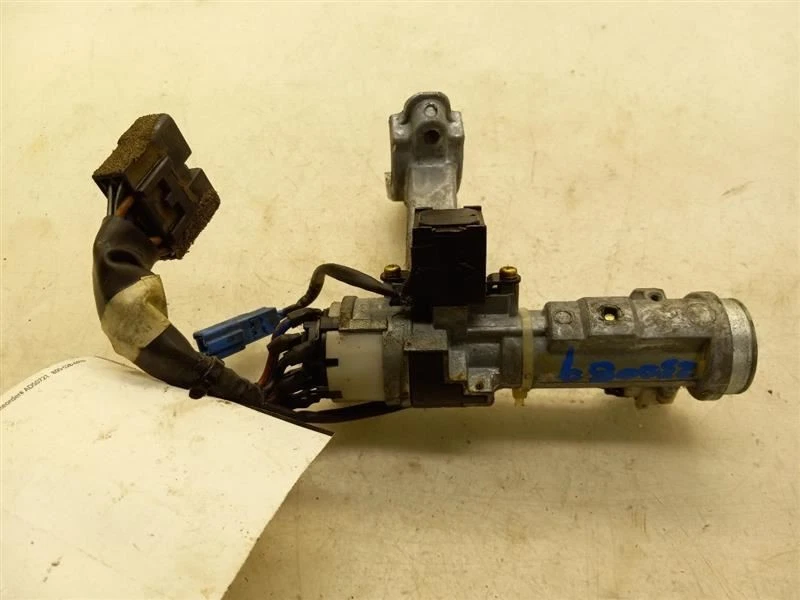 91 92 93 94 95 TOYOTA LAND CRUISER INTERRUPTOR DE ENCENDIDO Foto 3 de 4