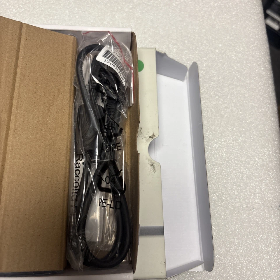 Nueva unidad óptica Dell DW316 USB externa delgada DVD R/W DW136 8J15V Foto 2 de 3