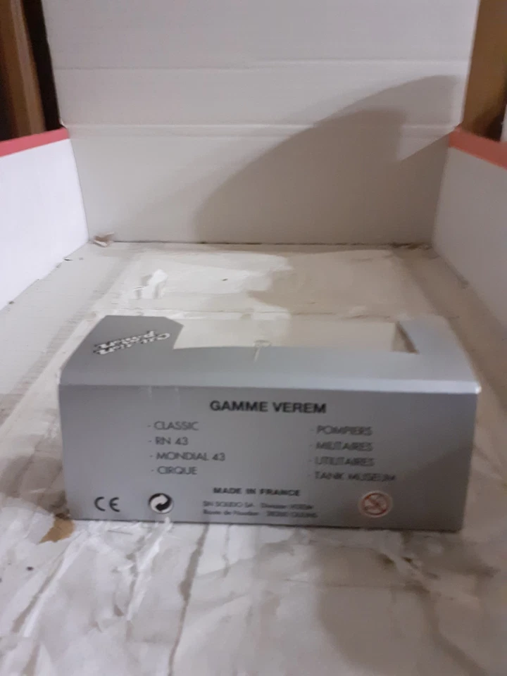 Superbe Peugeot 203 voiture de parade armée  Française 1958  Solido Verem 1/43 - Photo 2/4