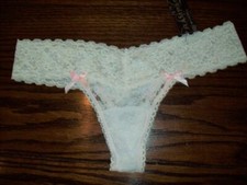 NWT RAMPAGE STRETCH LACE THONG PANTIES NYLON SPANDEX IVORY / PINK S L