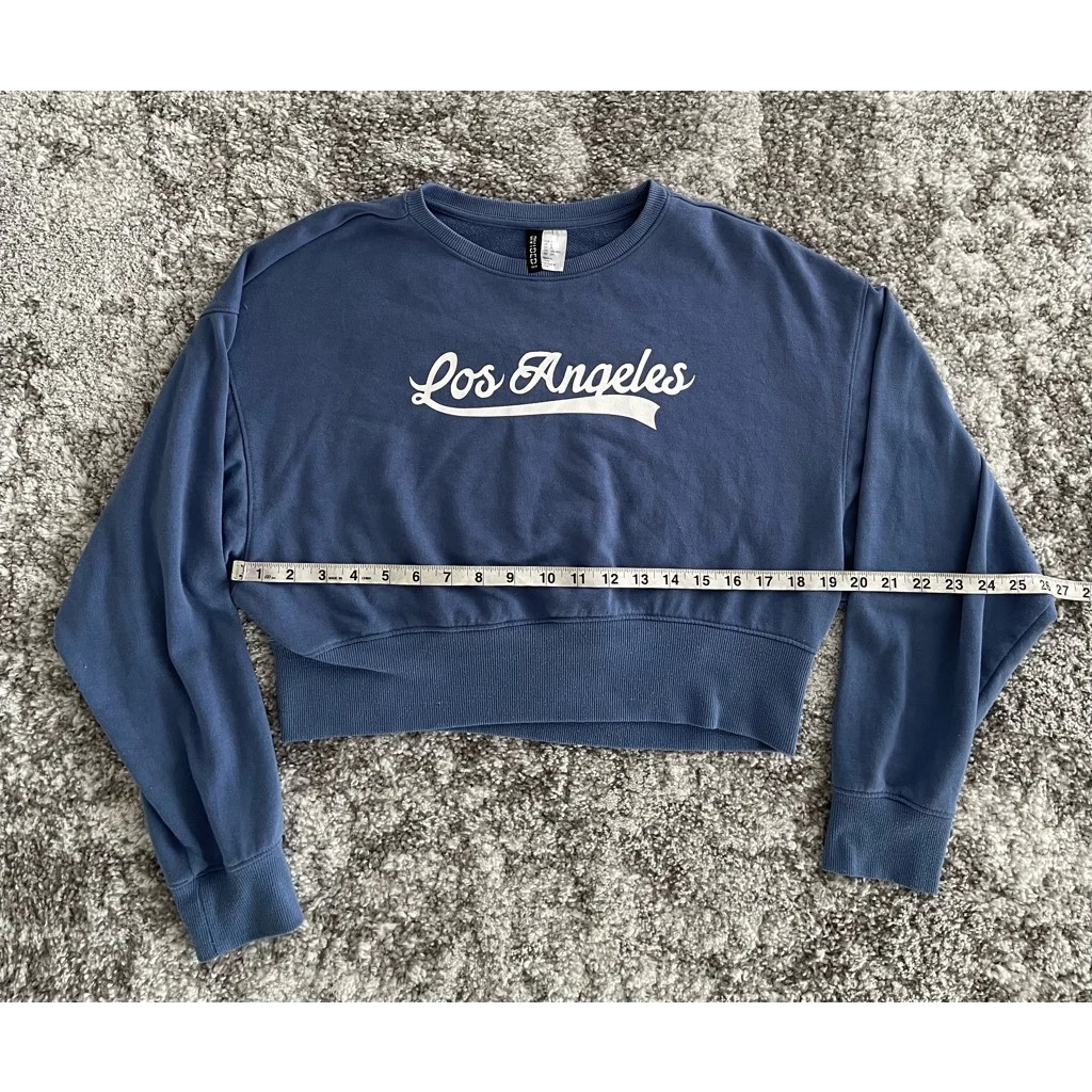 Divided By H&amp;M Womens Cropped Sweatshirt Blue White Los Angeles Stretch  Crew S | eBay