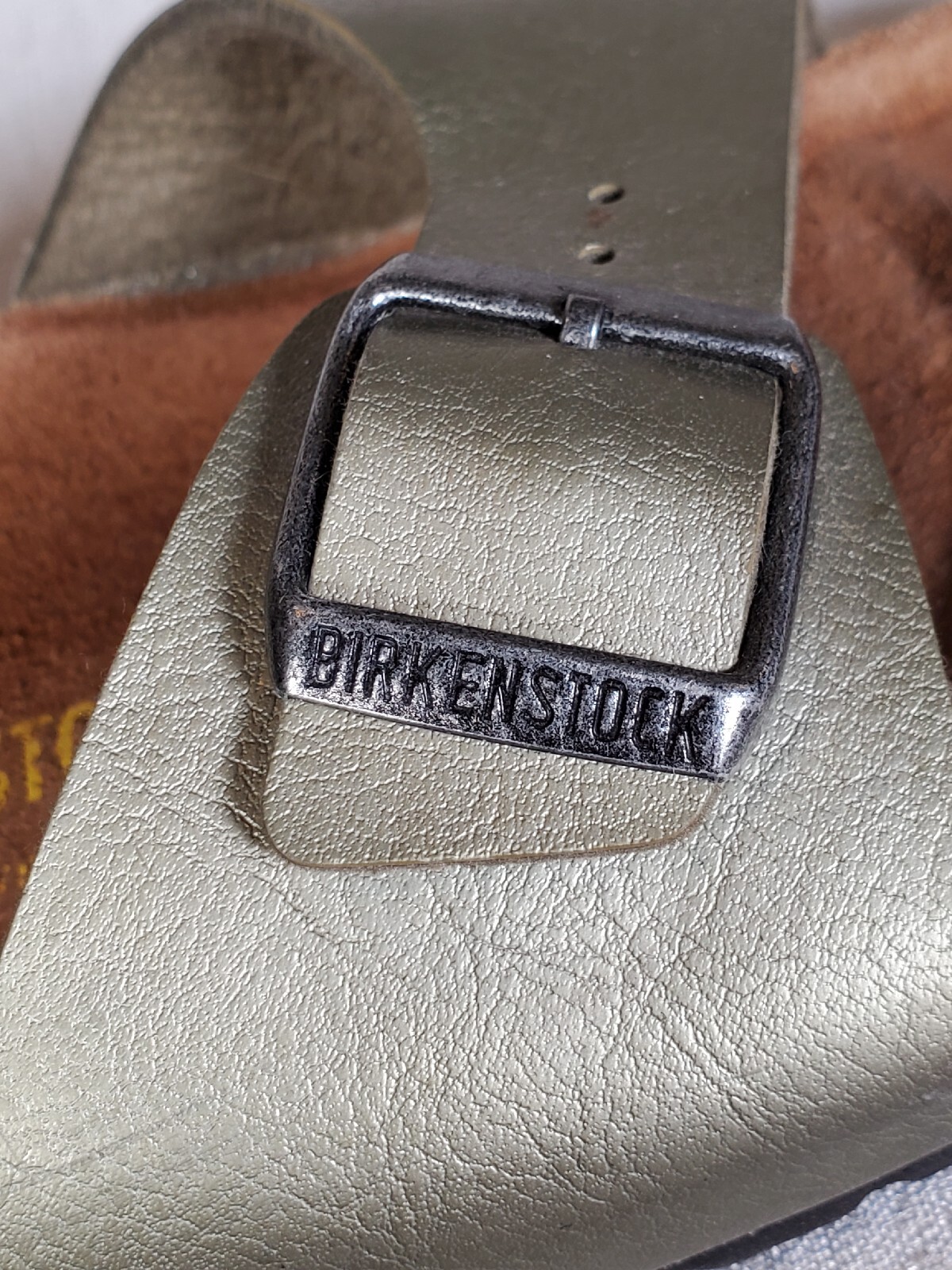 EUC Birkenstock Madrid Birko-Flor Icy Metallic Stone Gold Women's