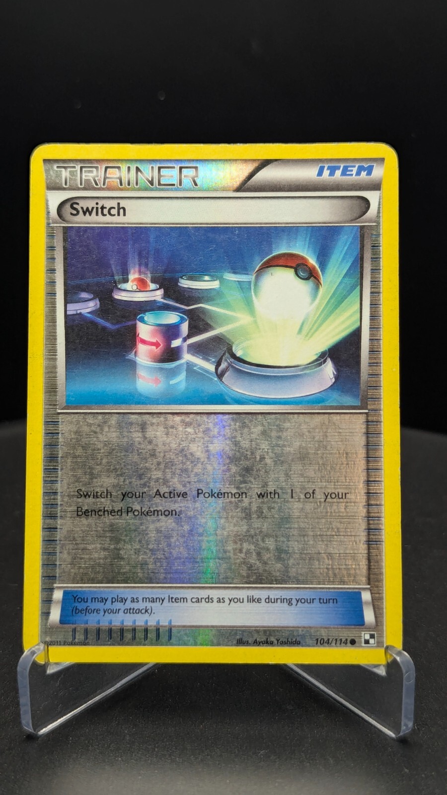 Switch 104/114 Reverse Holo Black & White Pokemon Card LP 2011