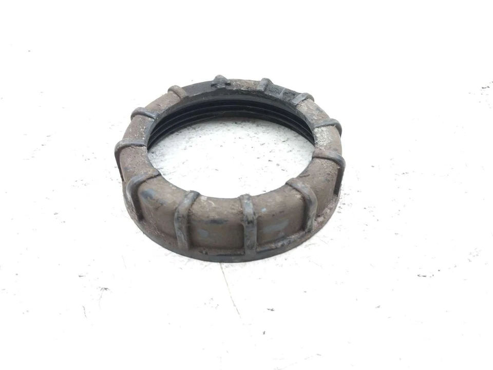 Anillo bisel de bloqueo del tanque de gasolina de elevación alta Polaris Sportsman 850 20 Foto 2 de 4