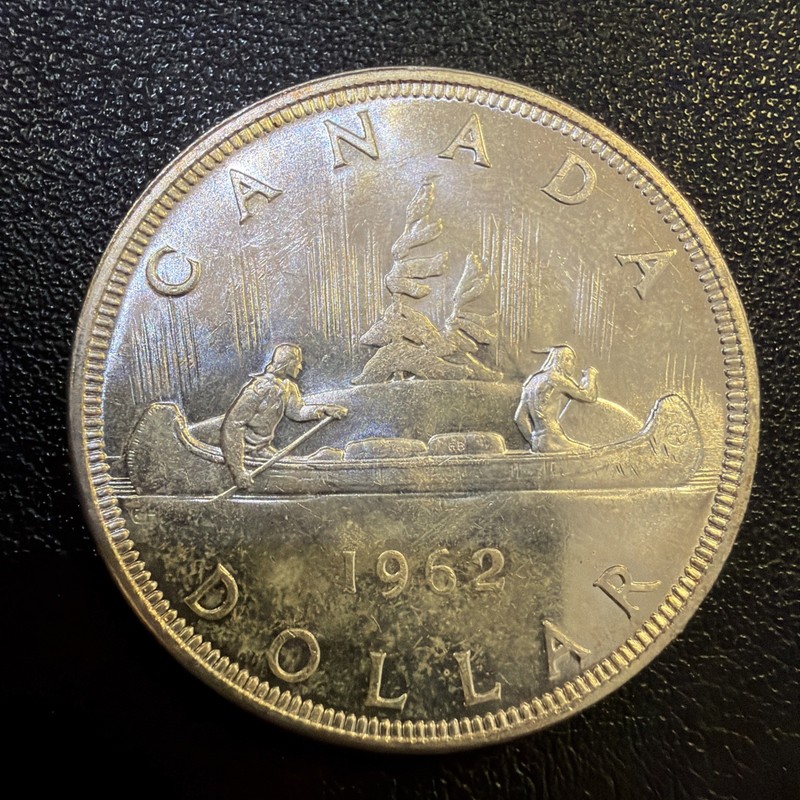 1962 uncirculated Canadian 80% silver dollar Br235