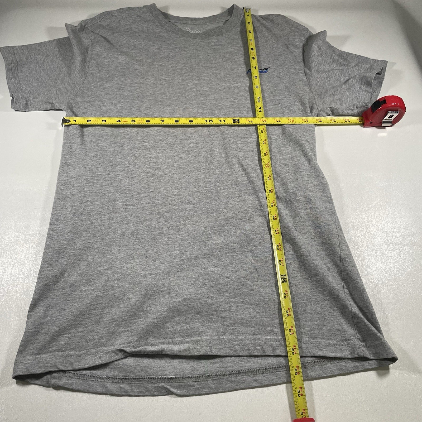 Palace Skateboards Mens Gray T Shirt L Fits M Spell Out Logo Graphic Skate thumbnail 4